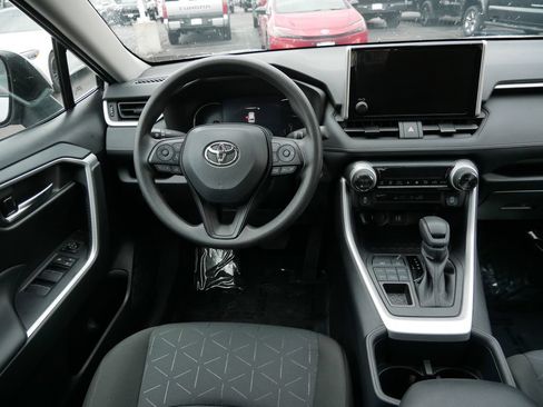 Certified 2025 Toyota RAV4 XLE AWD/4WD image 12