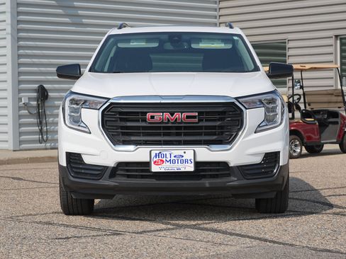 Used 2022 GMC Terrain SLE w/ Driver Convenience Package AWD/4WD image 9