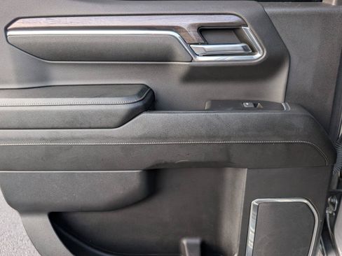 Certified 2024 Chevrolet Silverado 1500 LTZ AWD/4WD image 38