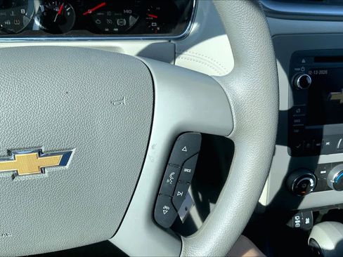 Used 2017 Chevrolet Traverse LS image 23