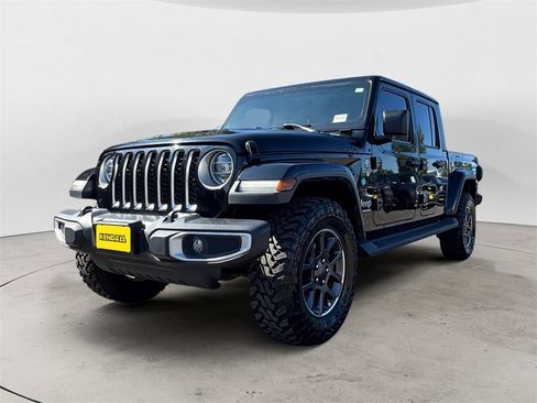 Used 2020 Jeep Gladiator Overland image 1