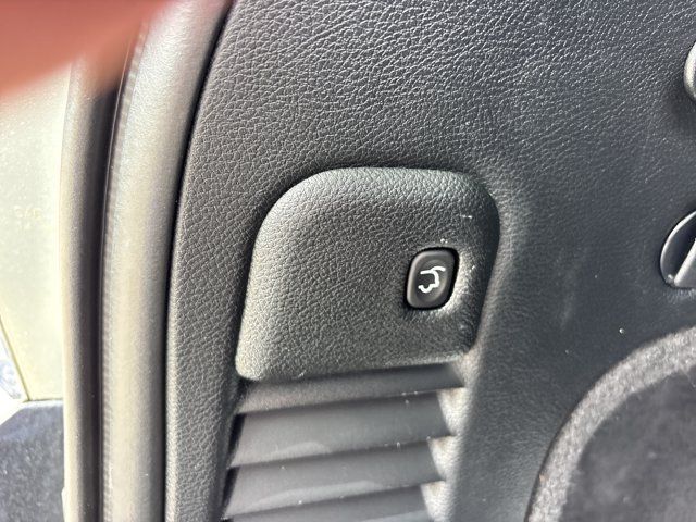 Used 2018 Jeep Grand Cherokee Laredo AWD/4WD image 7
