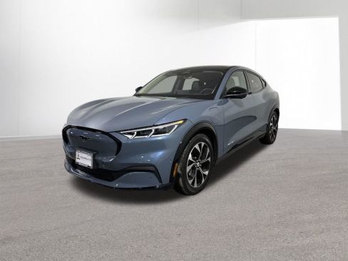 Used 2023 Ford Mustang Mach-E Premium image 2