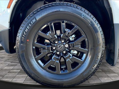New 2026 Nissan Frontier SV w/ Tow Package AWD/4WD image 12