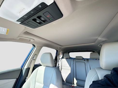 Used 2023 Nissan Rogue SL w/ SL Premium Package image 24