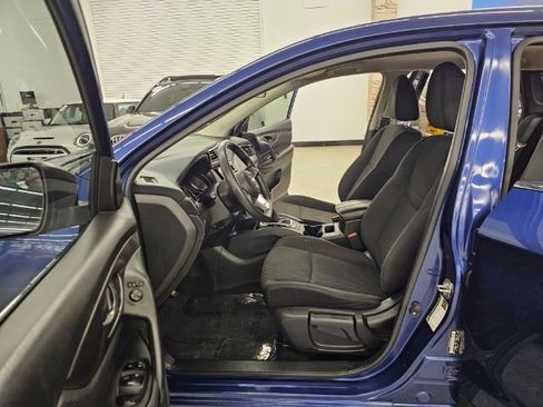 Used 2019 Nissan Rogue Sport S image 30