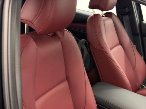 New 2026 MAZDA MAZDA3 2.5 S Hatchback w/ Premium Pkg FWD image 11