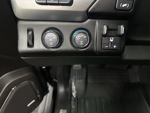 Used 2020 Chevrolet Tahoe Premier AWD/4WD image 33