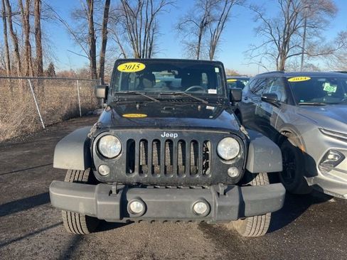Used 2015 Jeep Wrangler Unlimited Sport w/ Connectivity Group image 2