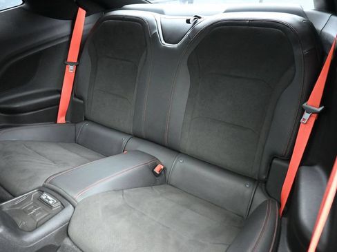 Used 2019 Chevrolet Camaro ZL1 RWD image 19