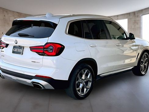 Used 2022 BMW X3 xDrive30i w/ Premium Package 2 AWD/4WD image 2