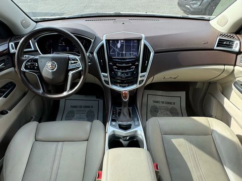 Used 2014 Cadillac SRX Luxury image 18