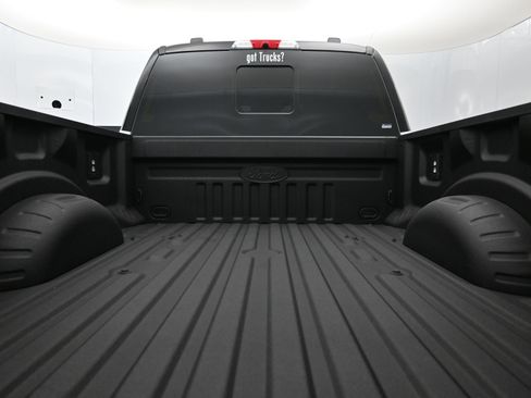 Used 2026 Ford F250 Platinum image 7