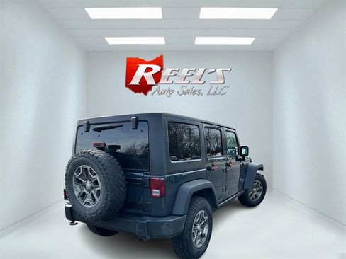 Used 2017 Jeep Wrangler Unlimited Rubicon w/ Dual Top Group image 7