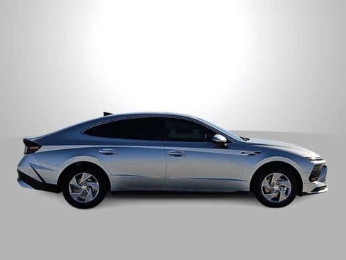 New 2026 Hyundai Sonata SE image 9