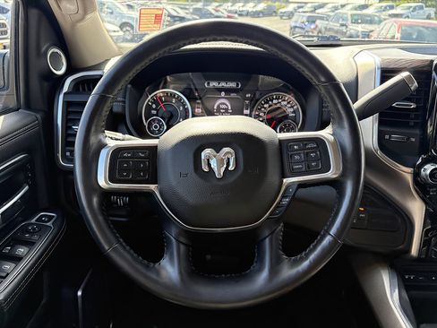 Used 2019 RAM 3500 Laramie AWD/4WD image 21