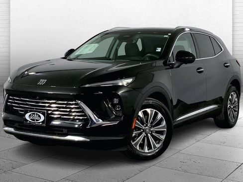 Used 2025 Buick Envision Preferred image 12