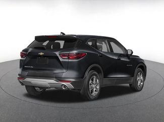 Used 2025 Chevrolet Blazer LT FWD video 2
