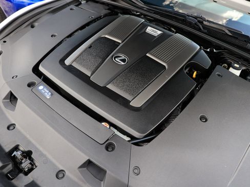 Used 2018 Lexus LS 500 F Sport w/ Accessory Package (Z2) image 62