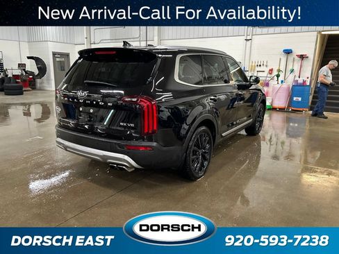 Used 2020 Kia Telluride SX w/ SX Prestige Package AWD/4WD image 3