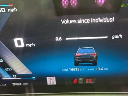 Used 2026 BMW X7 M60i AWD/4WD image 43