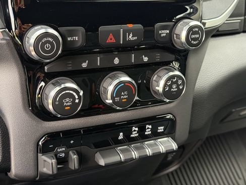 Used 2025 RAM 1500 Big Horn AWD/4WD image 26