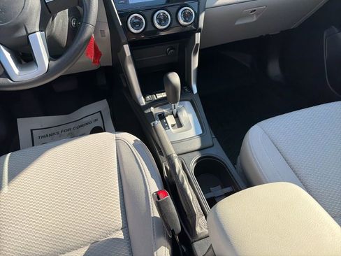 Used 2018 Subaru Forester 2.5i Premium image 17