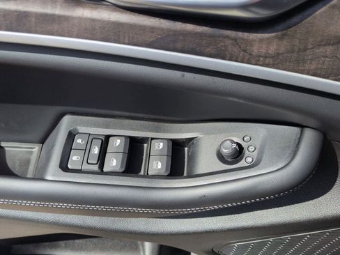 New 2026 Jeep Grand Cherokee Altitude AWD/4WD image 12