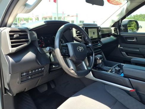 Used 2024 Toyota Tundra SR5 w/ SR5 Convenience Package AWD/4WD image 15