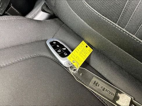 Certified 2023 Hyundai Tucson SEL AWD/4WD image 13