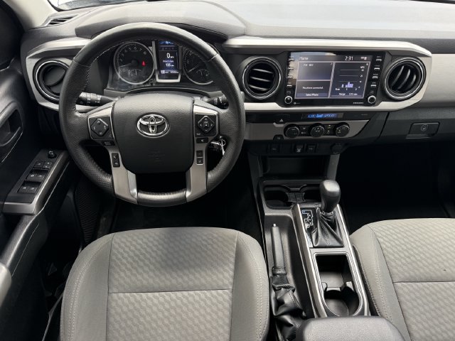 Used 2022 Toyota Tacoma SR5 RWD image 14