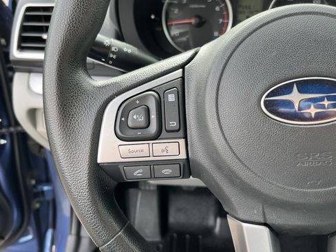 Used 2017 Subaru Forester 2.5i AWD/4WD image 20