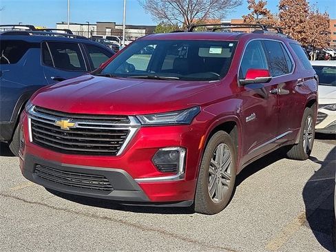 Used 2023 Chevrolet Traverse High Country w/ LPO, Floor Liner Package image 1