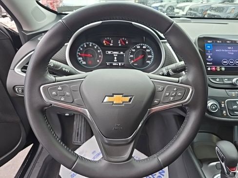 Used 2022 Chevrolet Malibu RS image 10