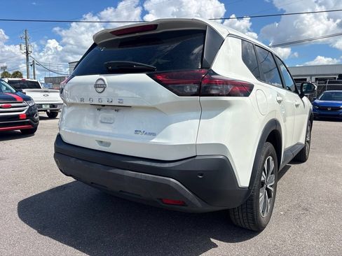 Used 2023 Nissan Rogue SV AWD/4WD image 3