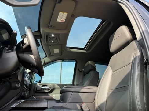 Used 2020 GMC Sierra 2500 Denali w/ Denali Ultimate Package AWD/4WD image 22