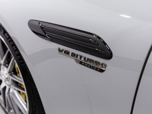 Used 2022 Mercedes-Benz SL 63 AMG 4MATIC image 42