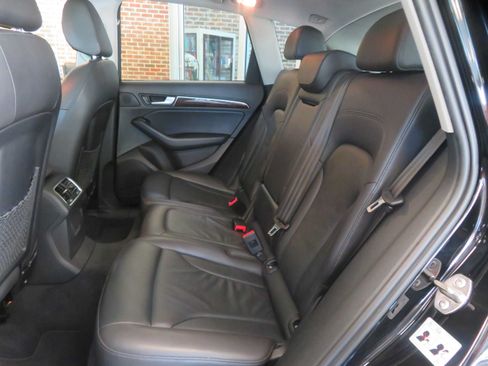 Used 2016 Audi Q5 2.0T Premium AWD/4WD image 19
