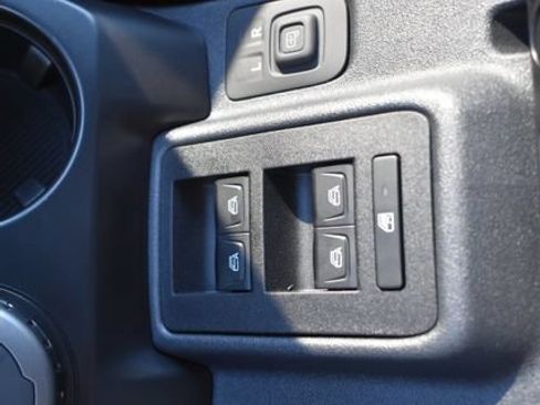 New 2026 Ford Bronco Outer Banks AWD/4WD image 35