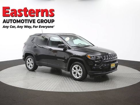 Used 2024 Jeep Compass Latitude AWD/4WD image 47
