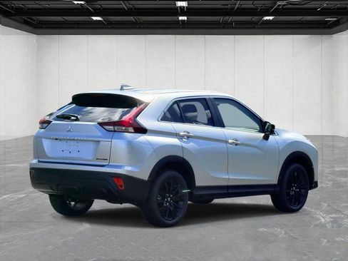 New 2026 Mitsubishi Eclipse Cross LE AWD/4WD image 5