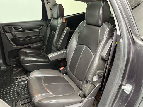 Used 2015 Chevrolet Traverse LT FWD image 11