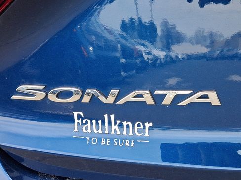 Used 2017 Hyundai Sonata Sport w/ Value Edition Package 02 image 31