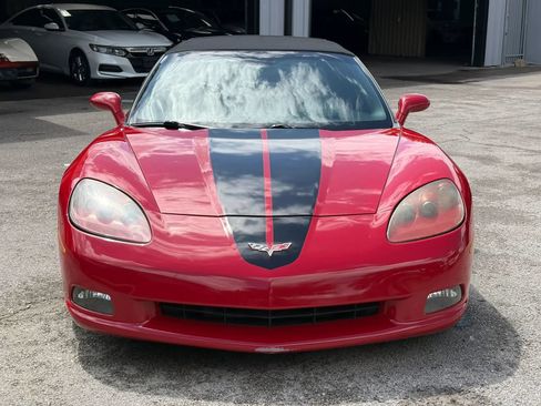 Used 2007 Chevrolet Corvette Convertible w/ Preferred Equipment Group RWD image 3