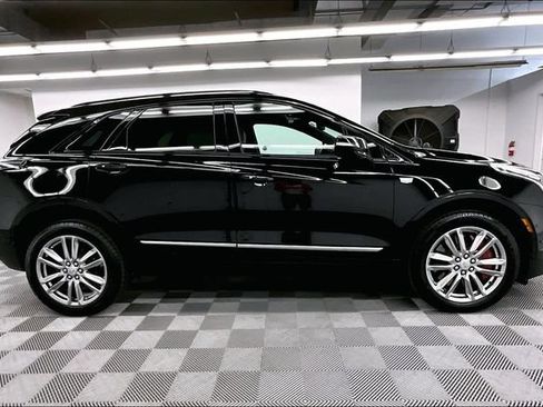 Used 2024 Cadillac XT5 Sportv w/ Technology Package AWD/4WD image 15
