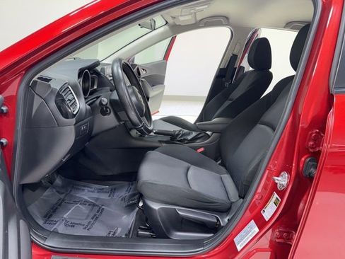 Used 2014 MAZDA MAZDA3 i Sport image 10