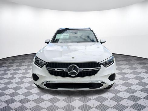 Used 2026 Mercedes-Benz GLC 300 image 6