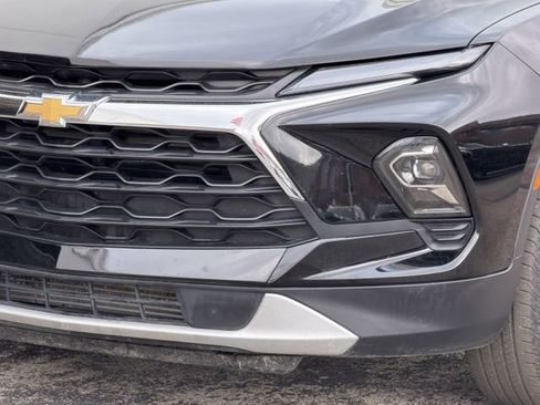 Used 2025 Chevrolet Blazer LT image 7