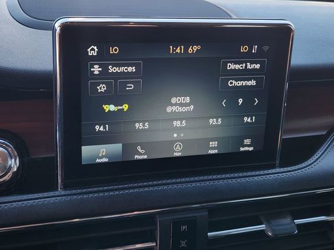 Used 2020 Lincoln Corsair Reserve w/ Equipment Group 201A image 22