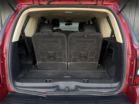 Used 2010 Ford Explorer Eddie Bauer image 18